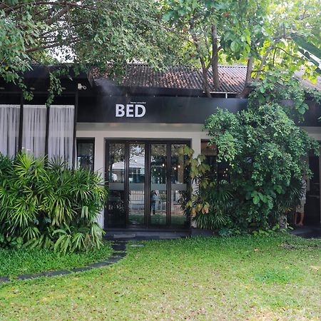 Bed Phrasingh-Adults Only Hotel Chiang Mai Exterior photo