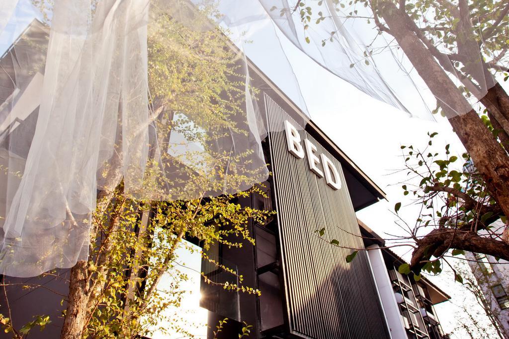 Bed Phrasingh-Adults Only Hotel Chiang Mai Exterior photo