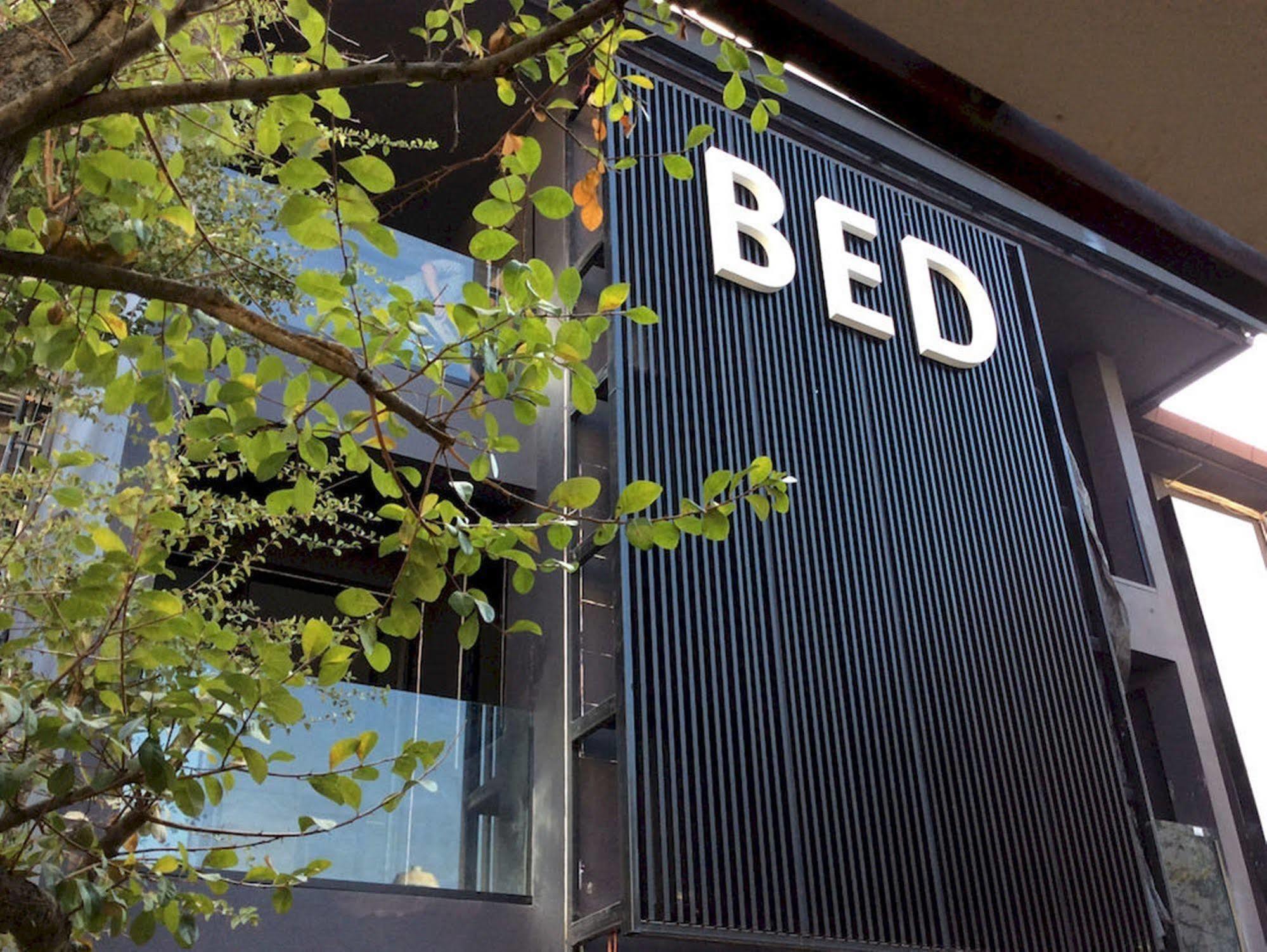 Bed Phrasingh-Adults Only Hotel Chiang Mai Exterior photo