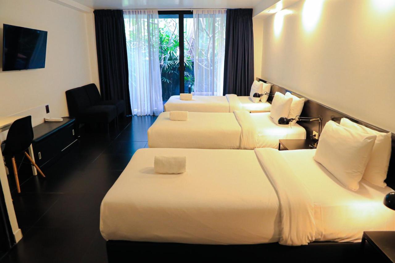 Bed Phrasingh-Adults Only Hotel Chiang Mai Exterior photo