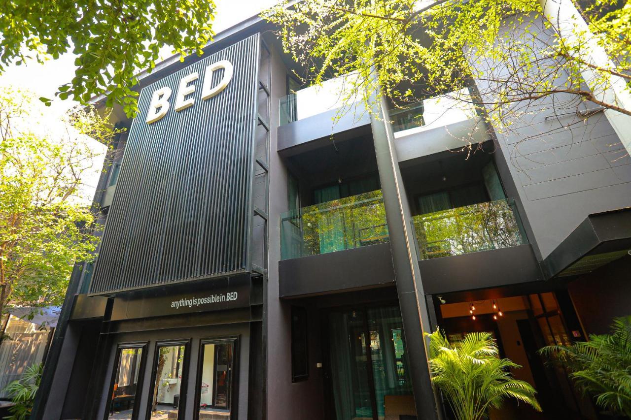 Bed Phrasingh-Adults Only Hotel Chiang Mai Exterior photo